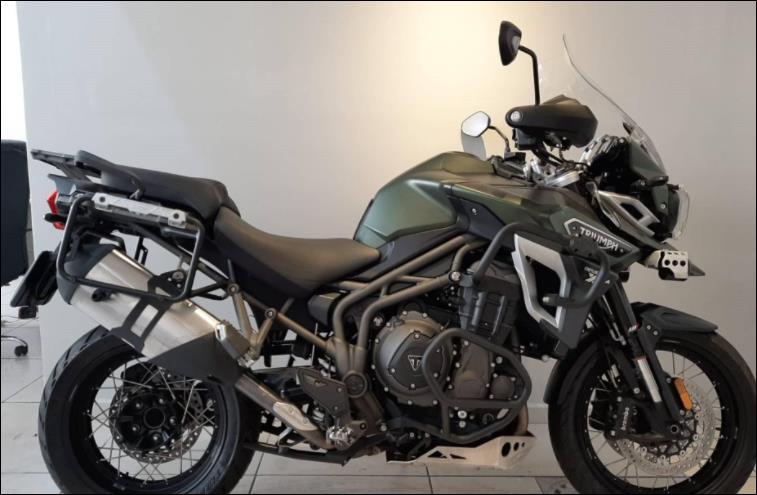 TRIUMPH TIGER EXPLORER XCA